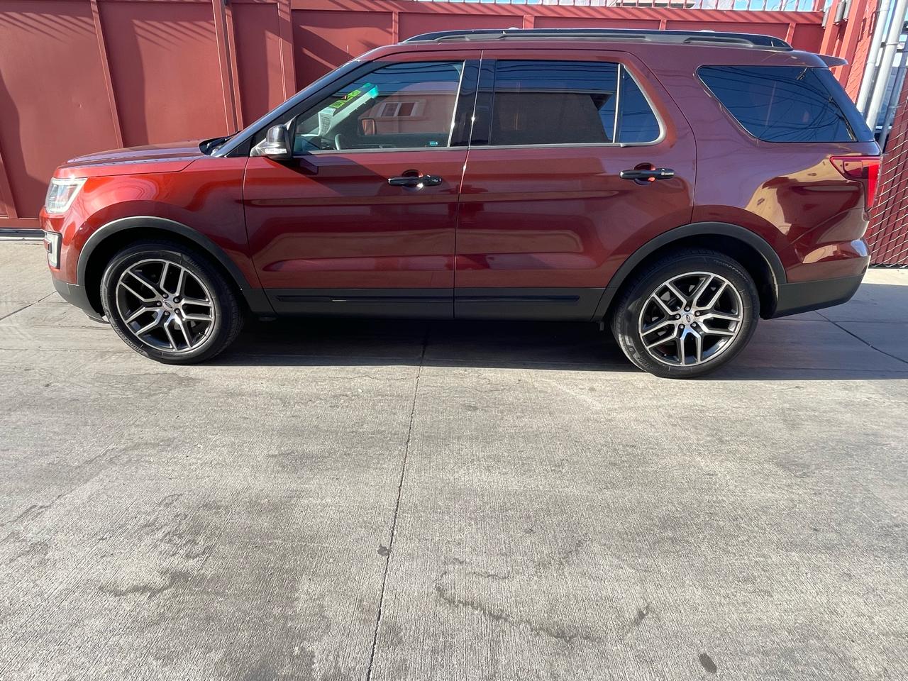 Ford Explorer Sport 4WD 2016