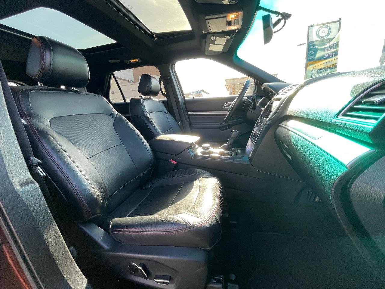 Ford Explorer Sport 4WD 2016