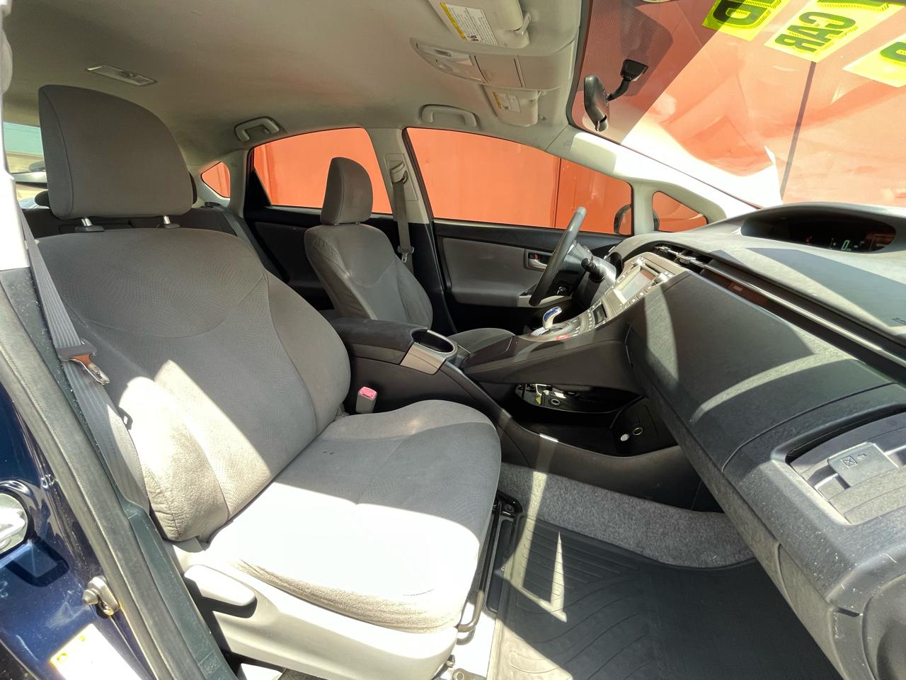 Toyota Prius Prius II 2012