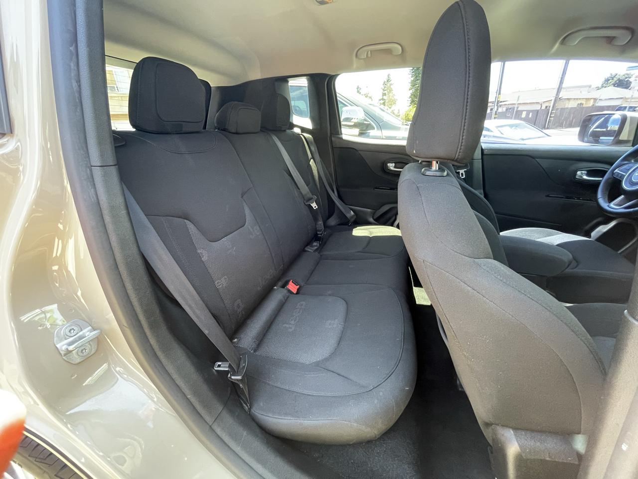 Jeep Renegade Latitude FWD 2015
