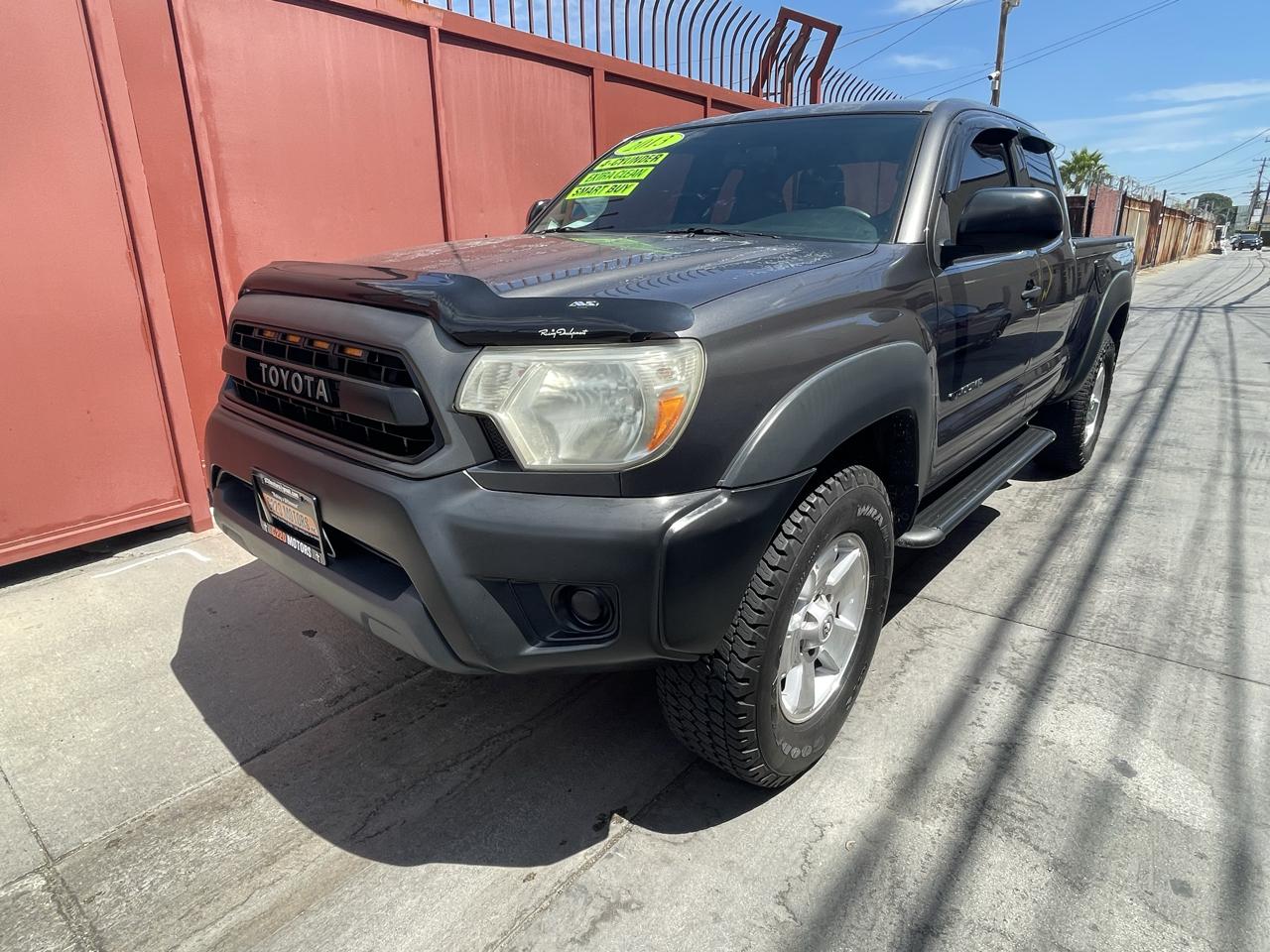 Toyota Tacoma PreRunner Access Cab 2WD 2013