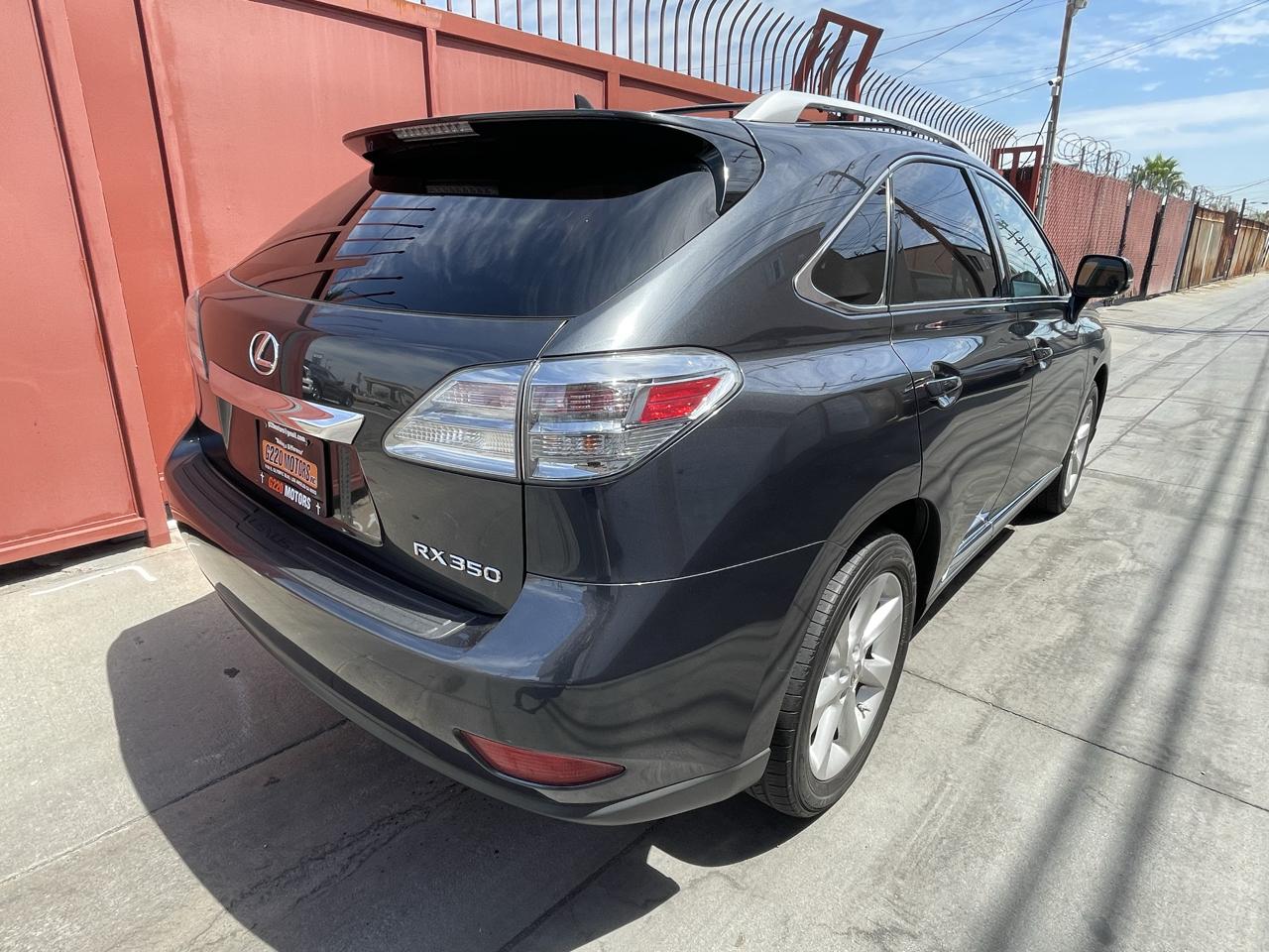 Lexus RX 350 FWD 2011