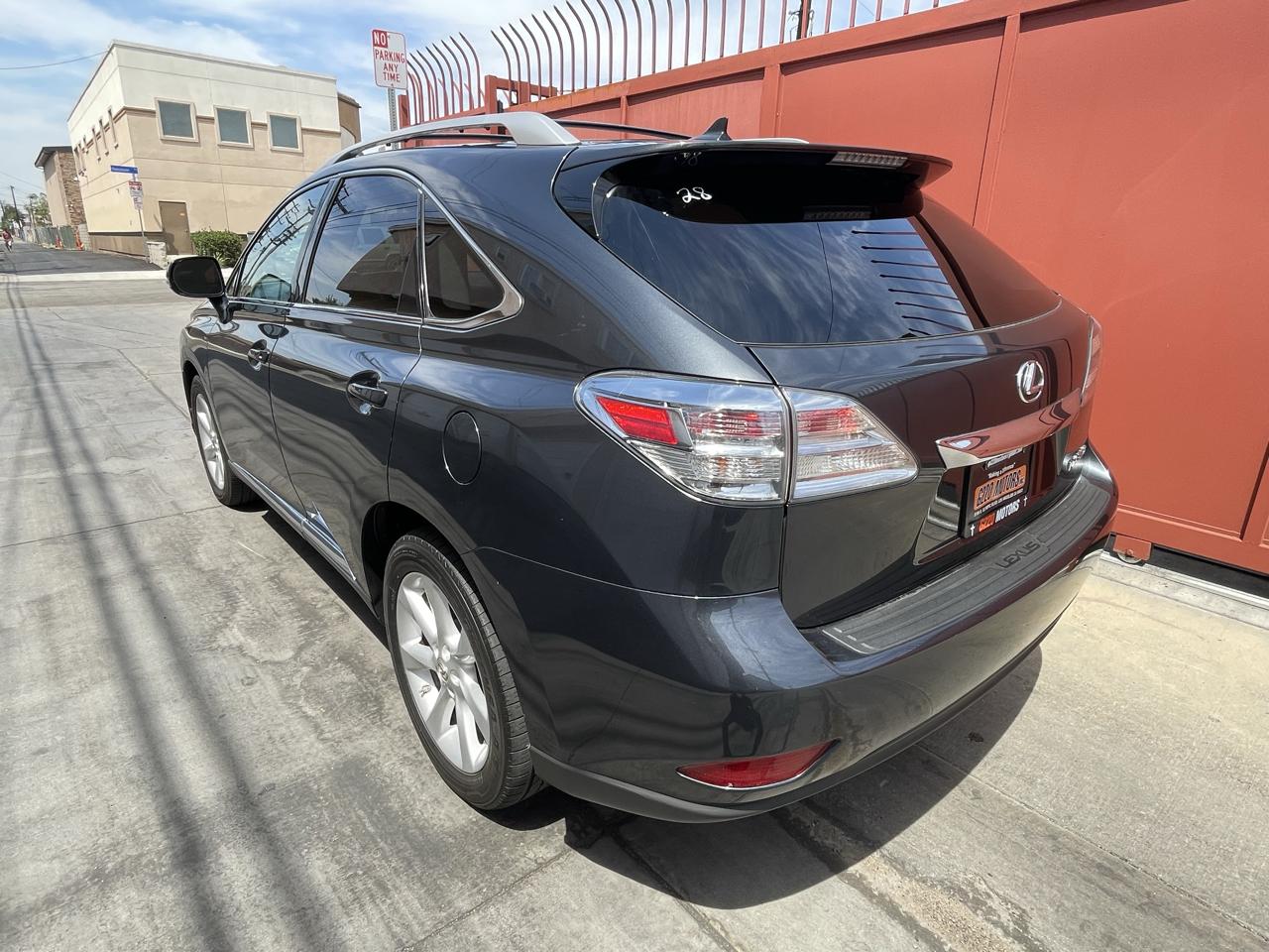 Lexus RX 350 FWD 2011