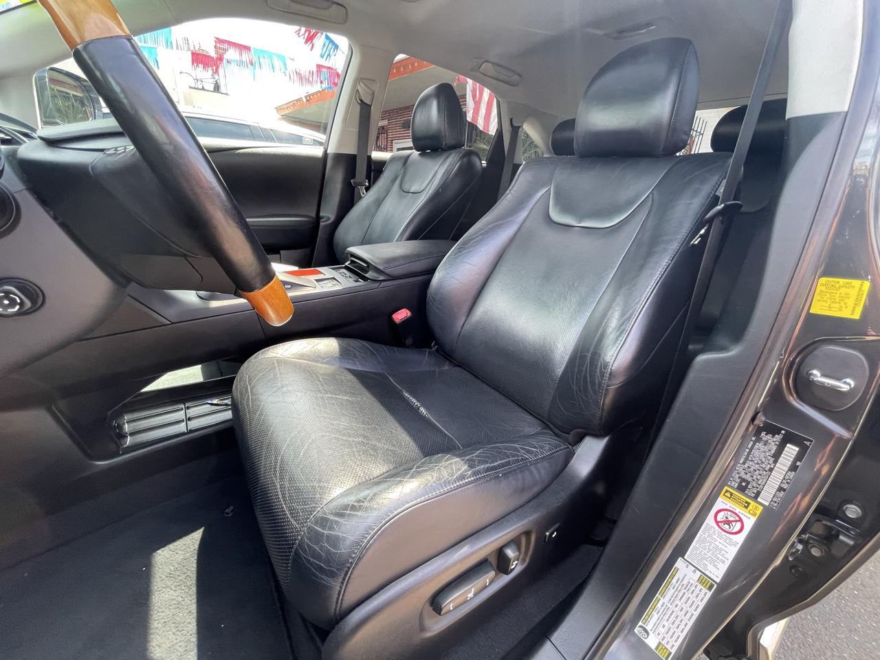 Lexus RX 350 FWD 2011