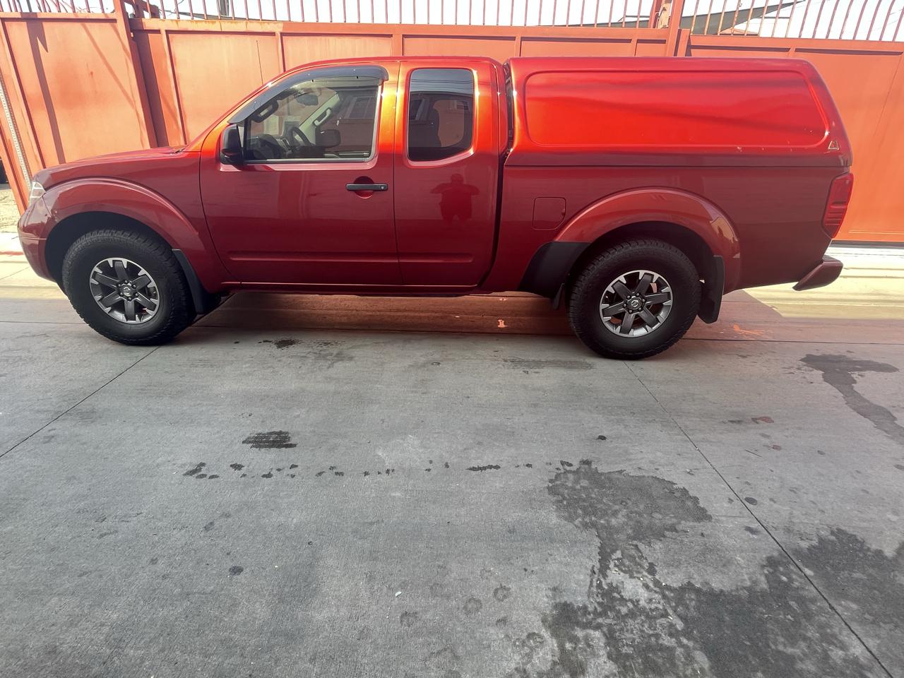 Nissan Frontier SV King Cab 6MT 2WD 2015
