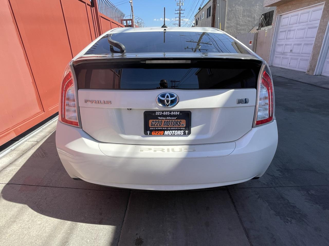 Toyota Prius Four 2015