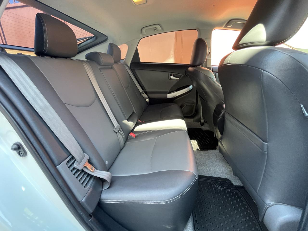 Toyota Prius Four 2015