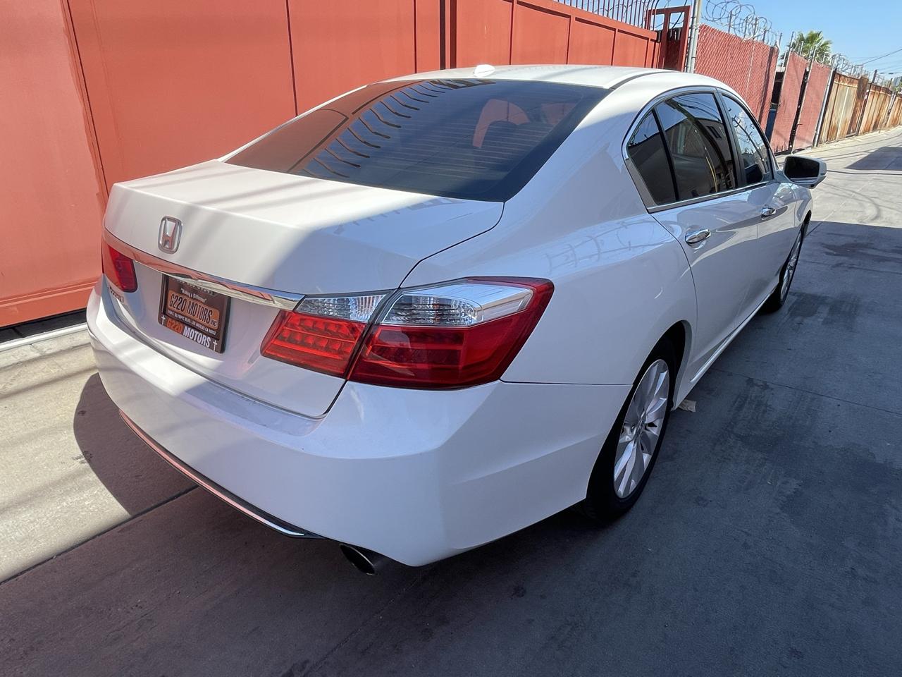 Honda Accord EX-L Sedan CVT 2013