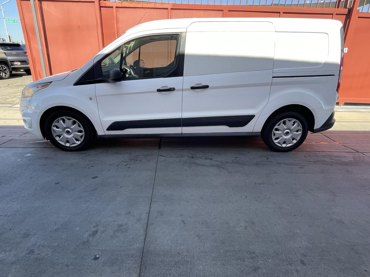 Ford Transit Connect Cargo Van XLT LWB w/Rear Liftgate 2016