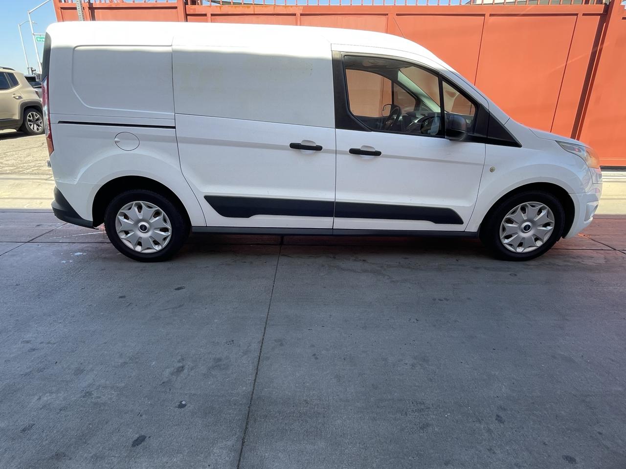 Ford Transit Connect Cargo Van XLT LWB w/Rear Liftgate 2016