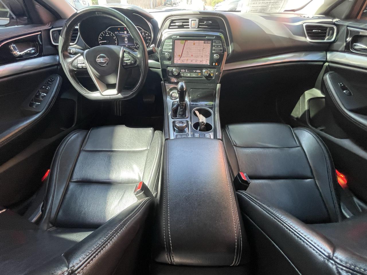 Nissan Maxima 3.5 SV 2020