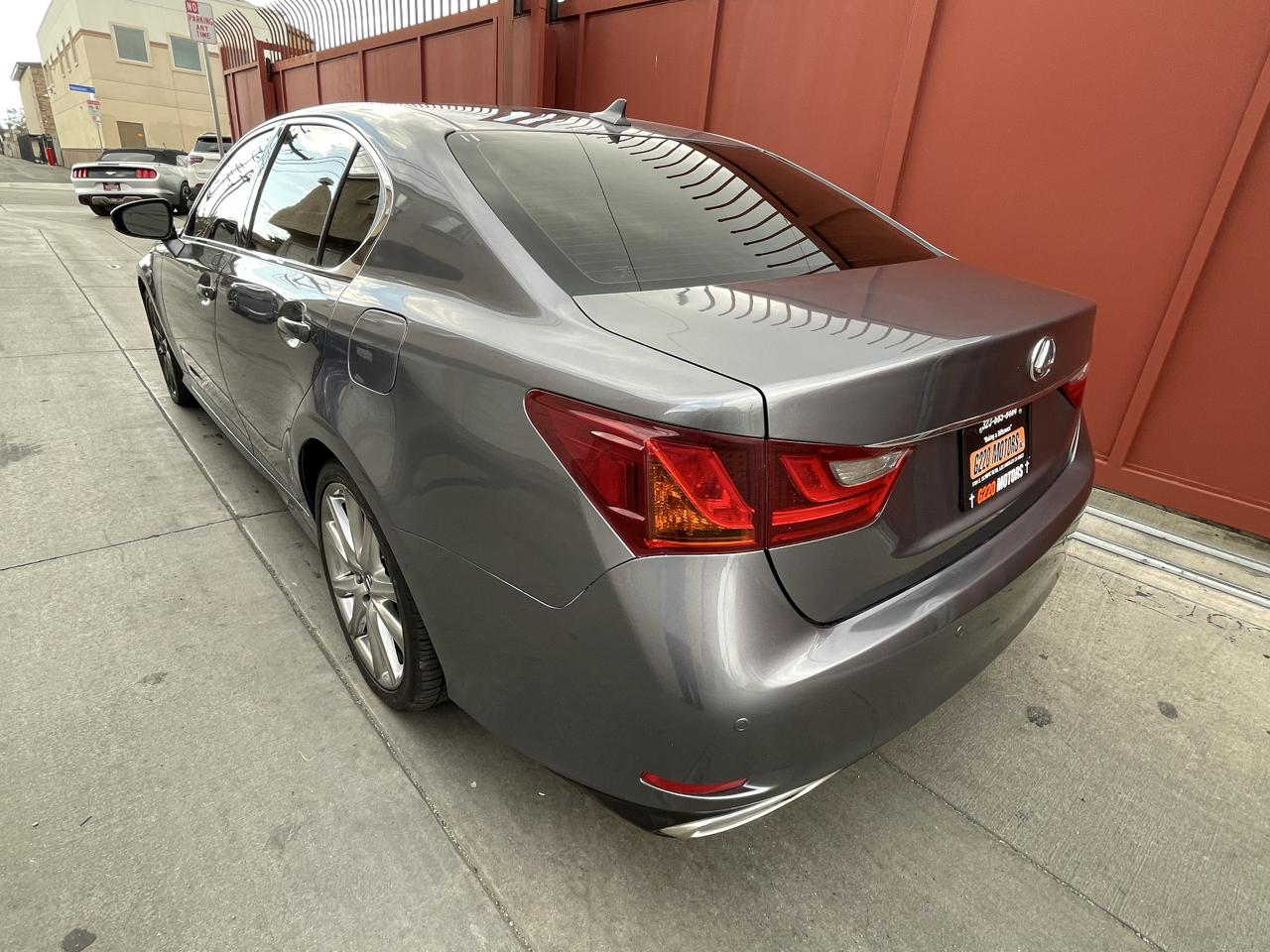 Lexus GS 350  2013