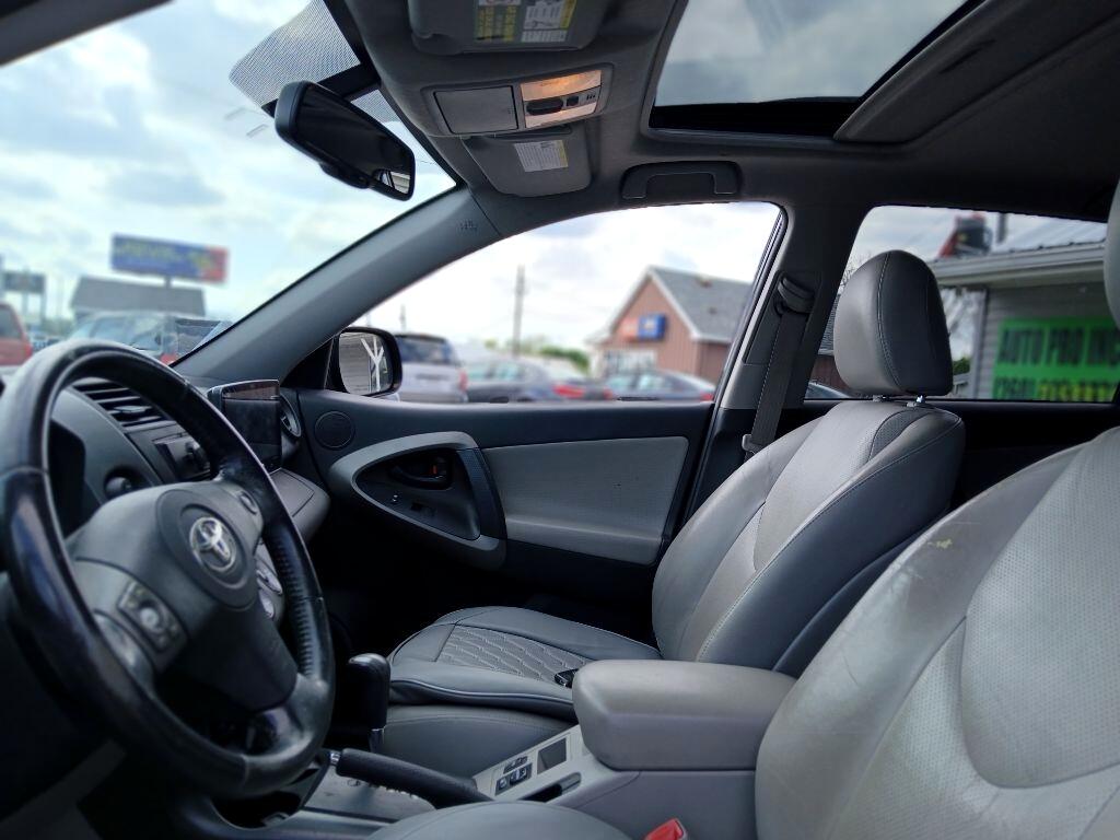 Toyota RAV4  2010 Toyota RAV4  2010