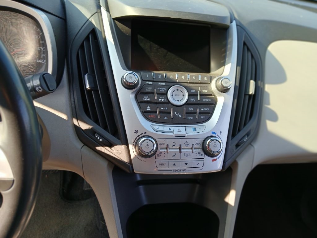 Chevrolet Equinox  2010 Chevrolet Equinox  2010