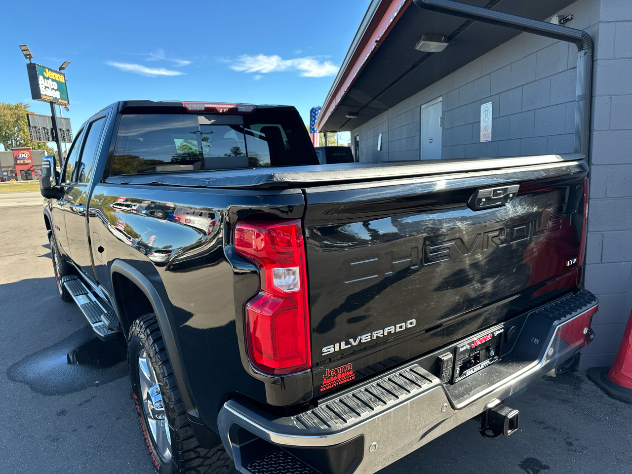 Chevrolet Silverado 2500HD LTZ Crew Cab Short Box 4WD 2021