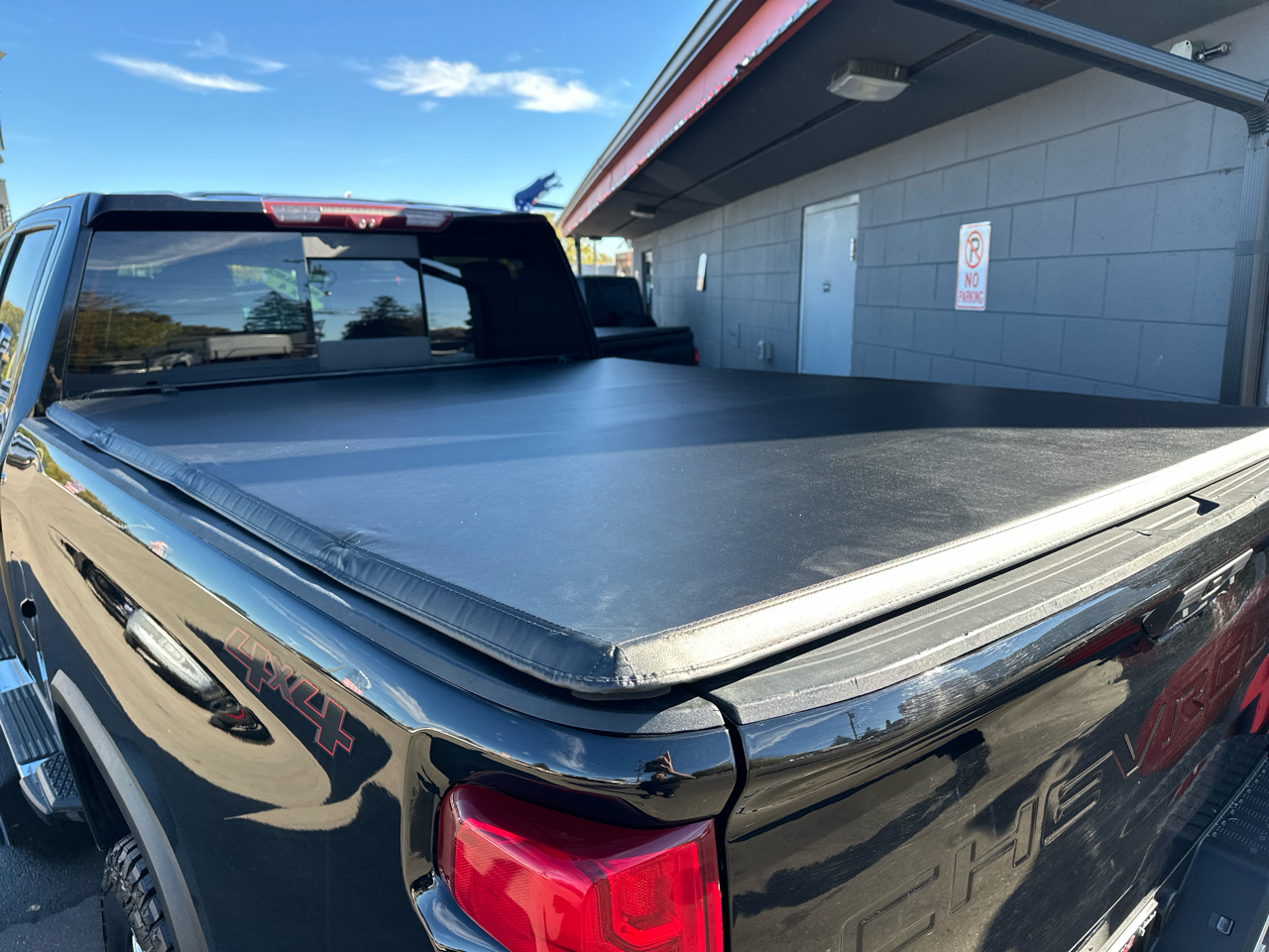 Chevrolet Silverado 2500HD LTZ Crew Cab Short Box 4WD 2021