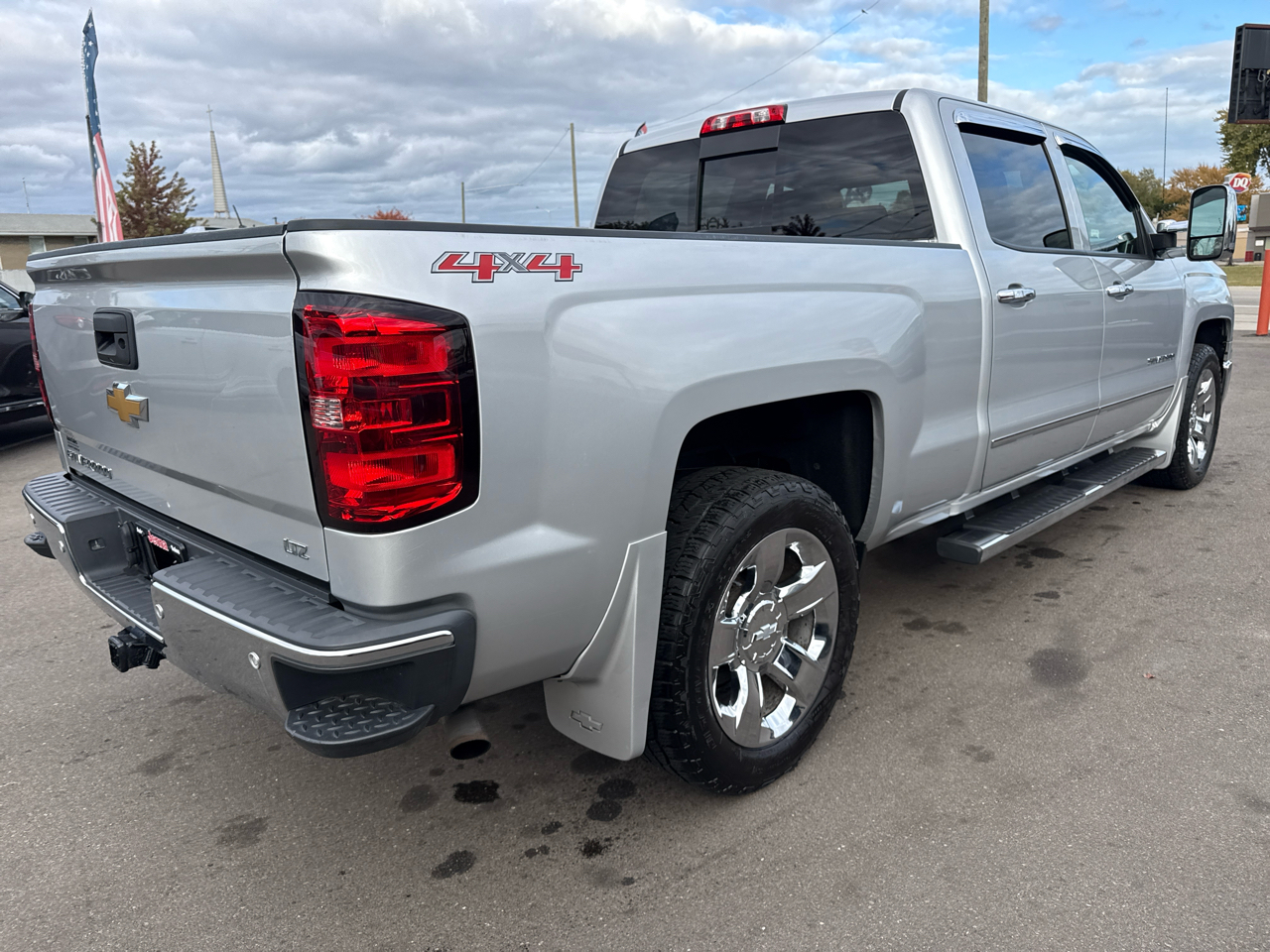Chevrolet Silverado 1500 2LZ Crew Cab Long Box 4WD 2014