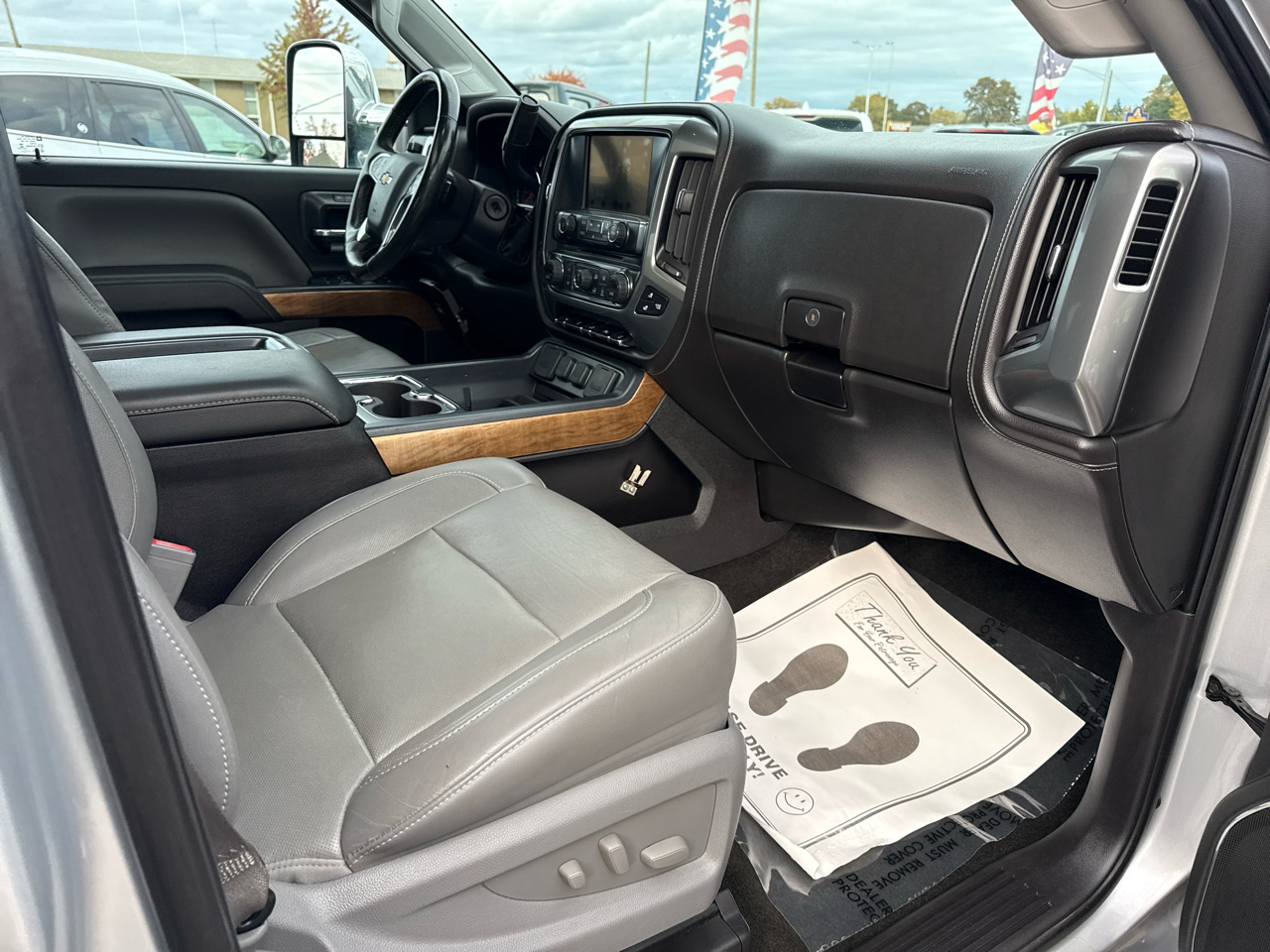 Chevrolet Silverado 1500 2LZ Crew Cab Long Box 4WD 2014