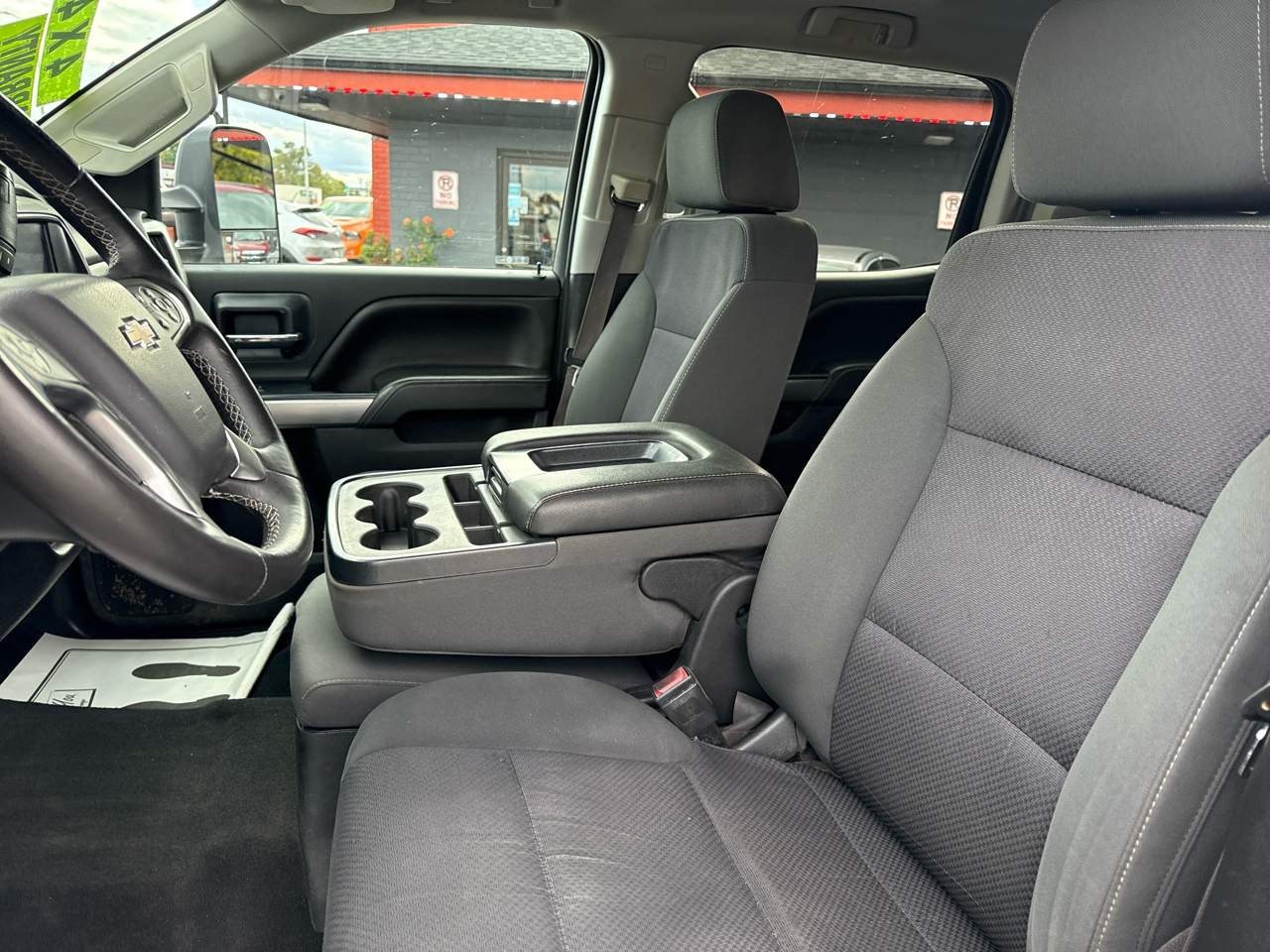 Chevrolet Silverado 2500HD LT Crew Cab 4WD 2016