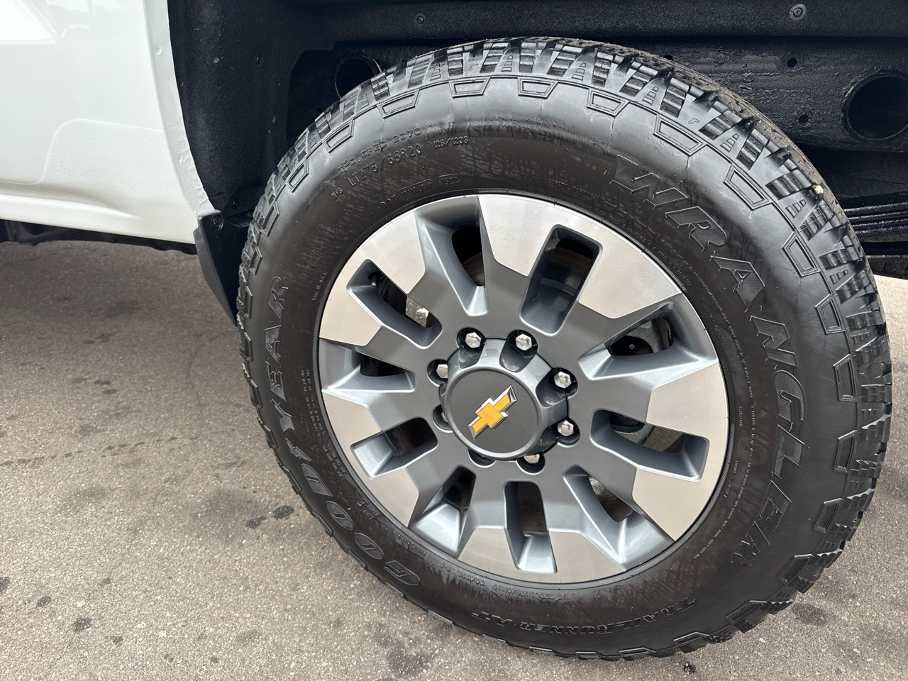 Chevrolet Silverado 2500HD LT Crew Cab 4WD 2016