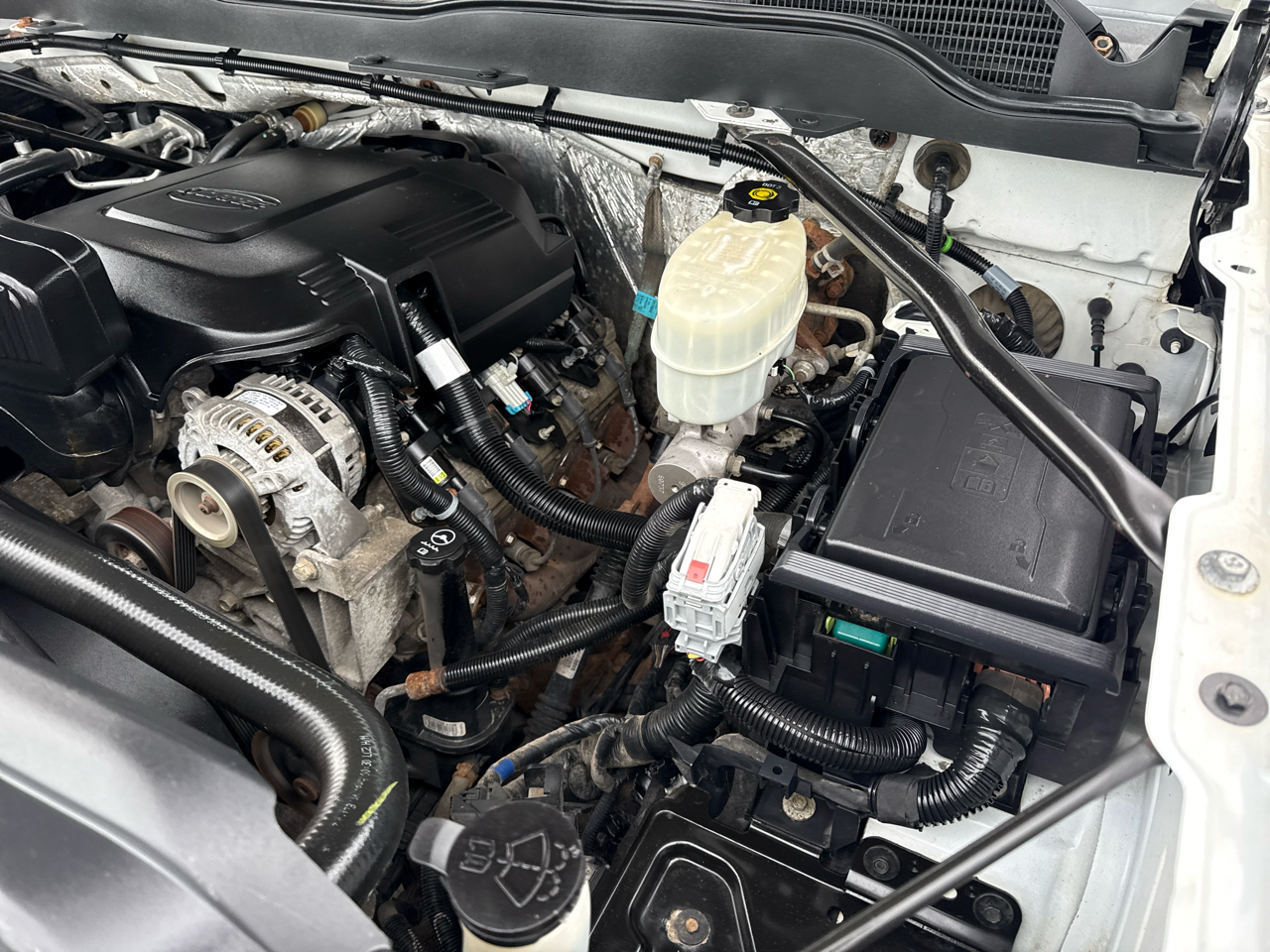 Chevrolet Silverado 2500HD LT Crew Cab 4WD 2016