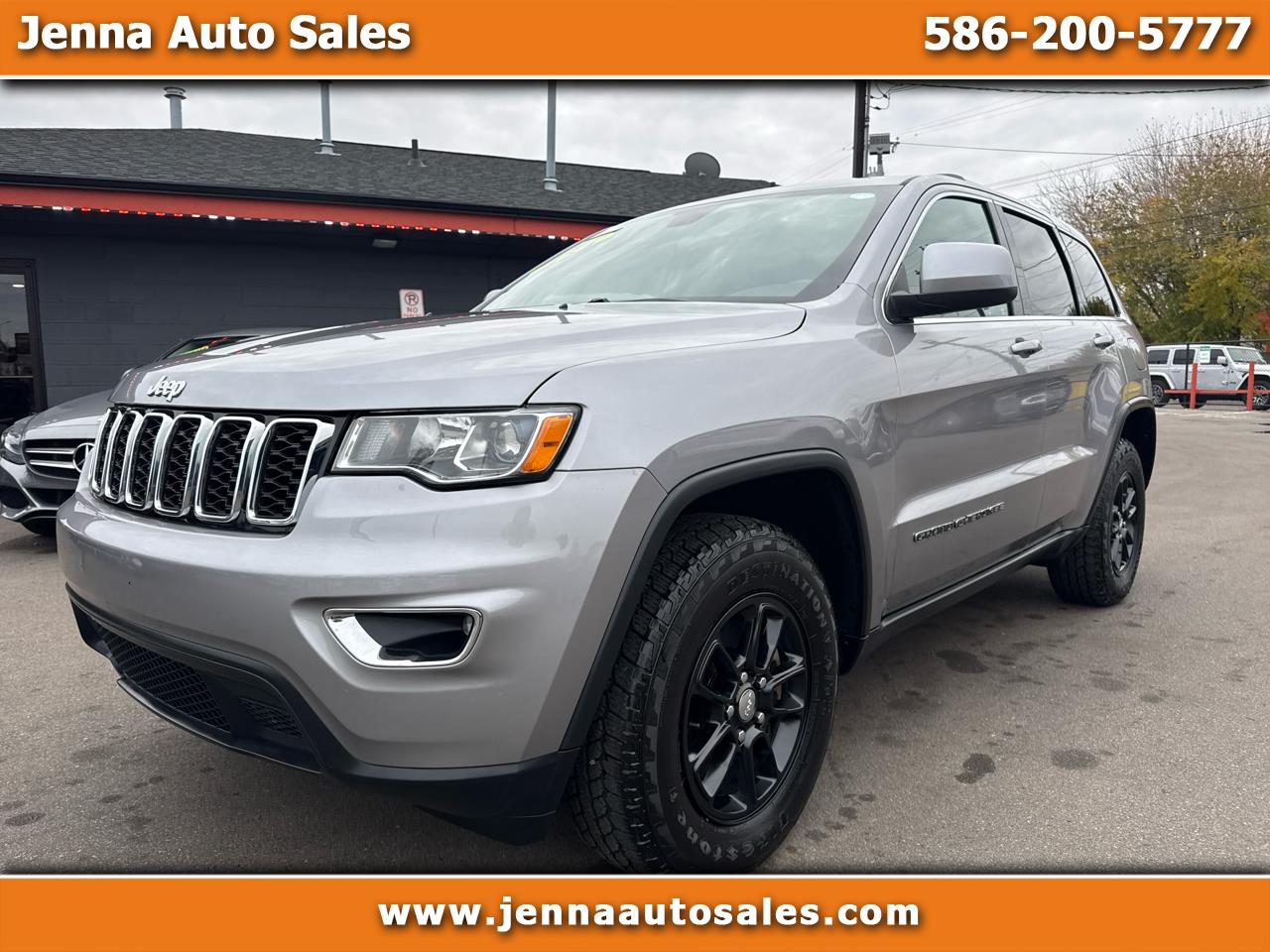 Jeep Grand Cherokee Laredo 4WD 2020
