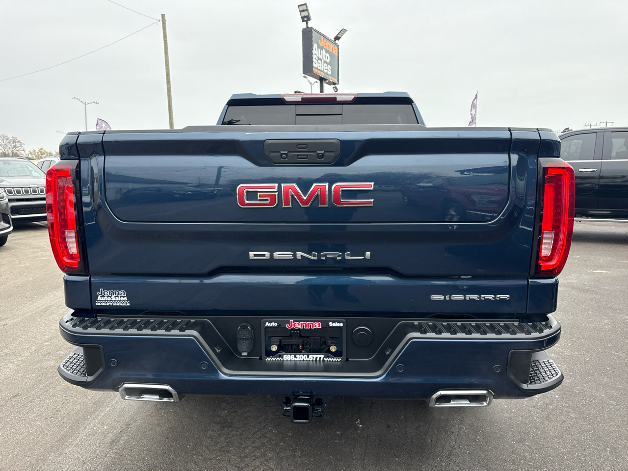 GMC Sierra 1500 Denali Crew Cab Long Box 4WD 2020