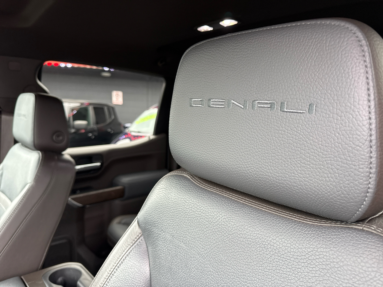 GMC Sierra 1500 Denali Crew Cab Long Box 4WD 2020