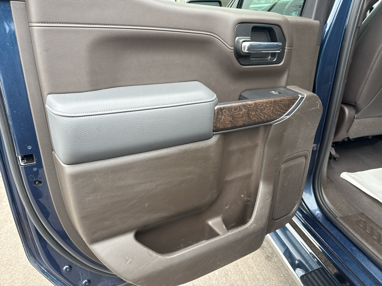 GMC Sierra 1500 Denali Crew Cab Long Box 4WD 2020