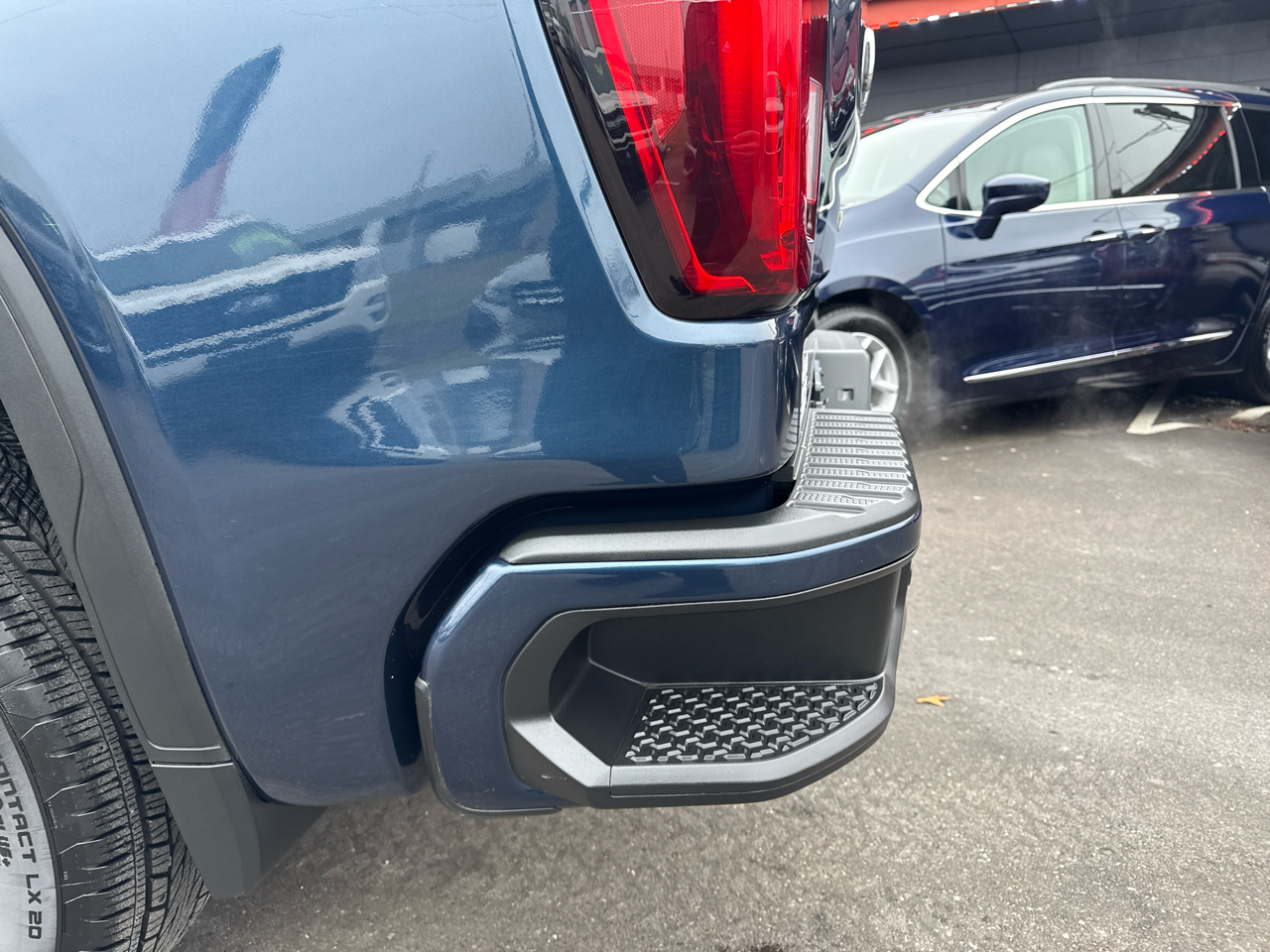 GMC Sierra 1500 Denali Crew Cab Long Box 4WD 2020