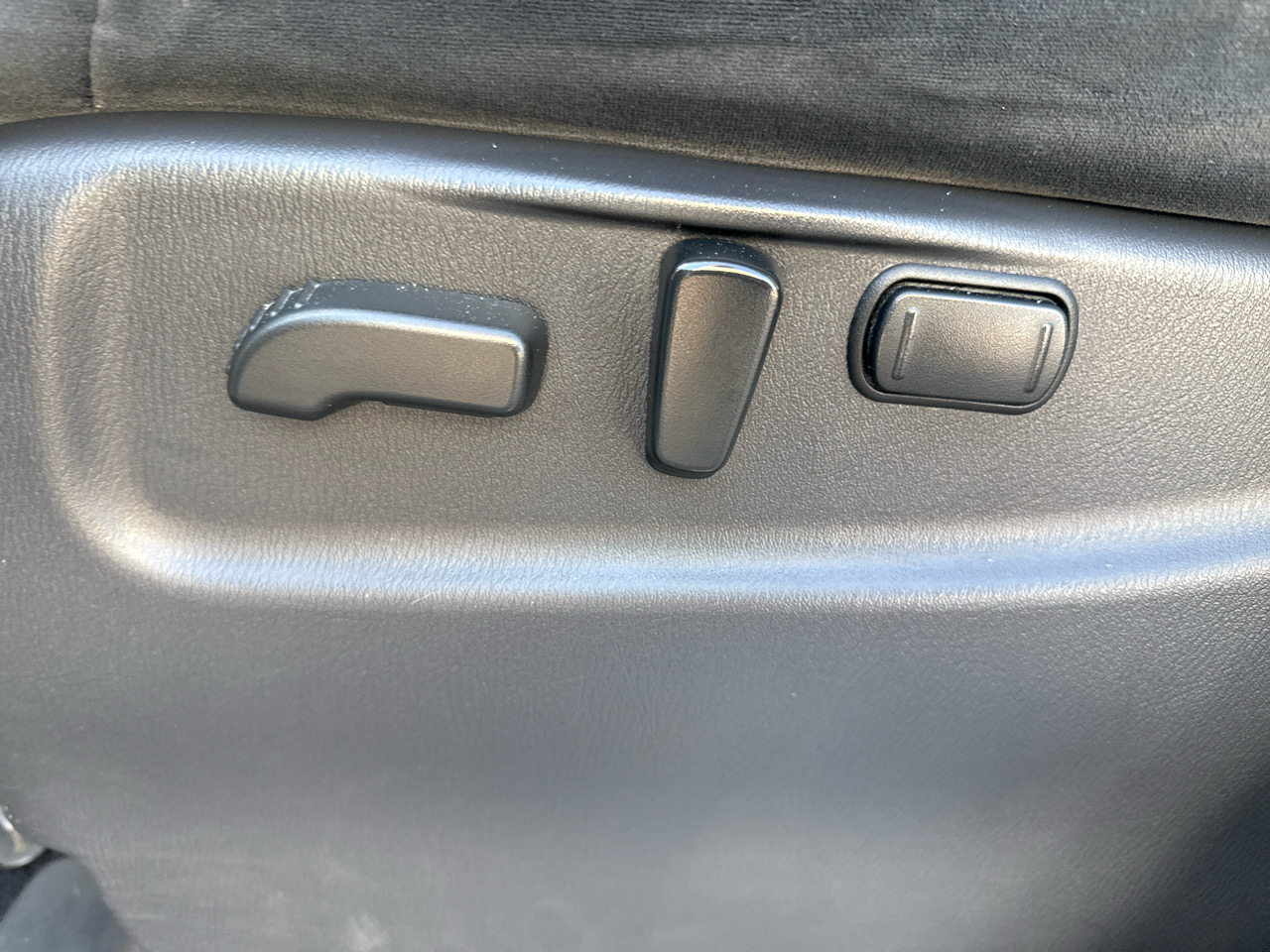 Nissan Armada Platinum AWD 2017