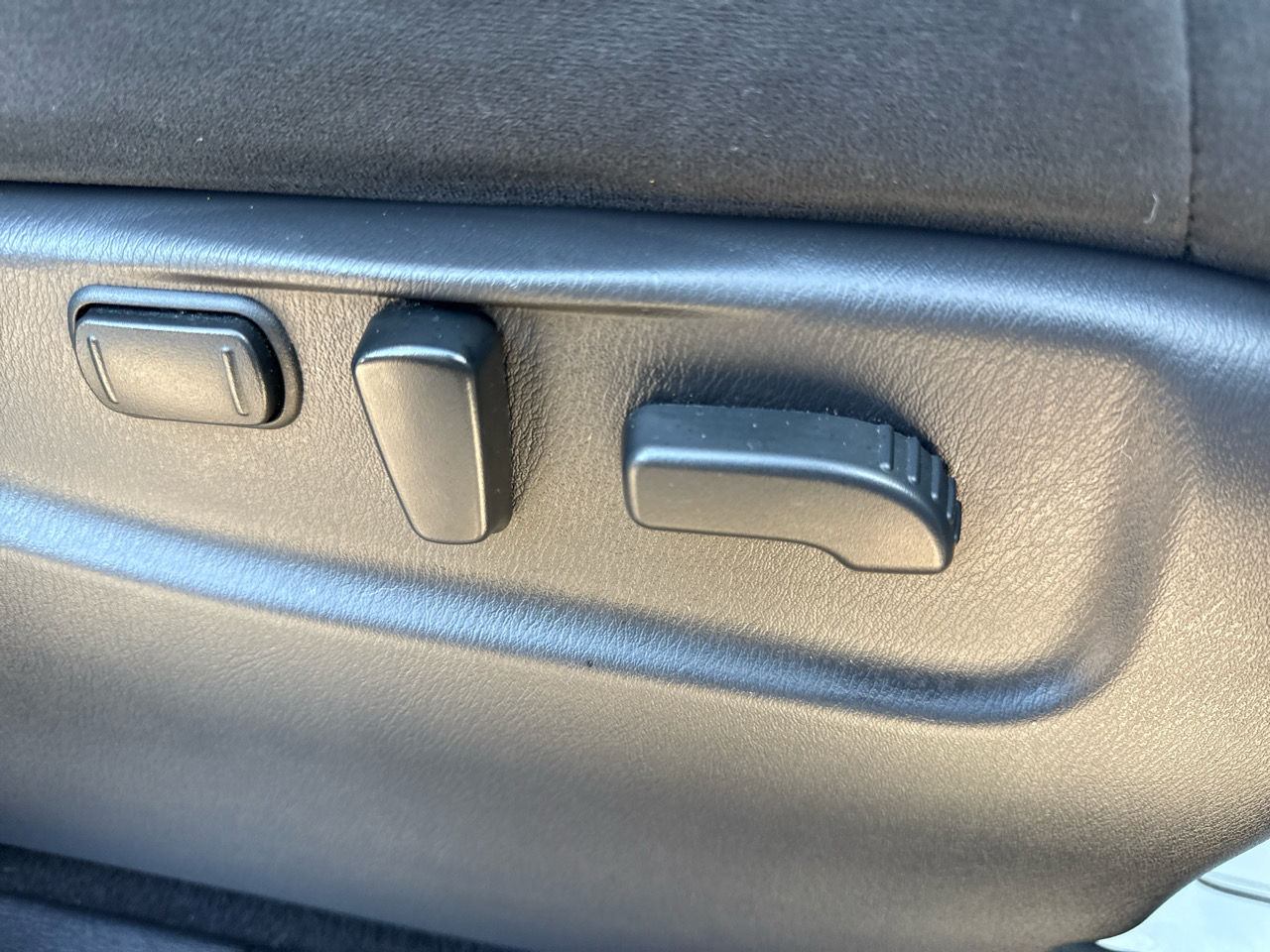 Nissan Armada Platinum AWD 2017