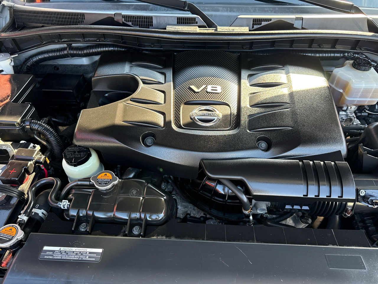 Nissan Armada Platinum AWD 2017