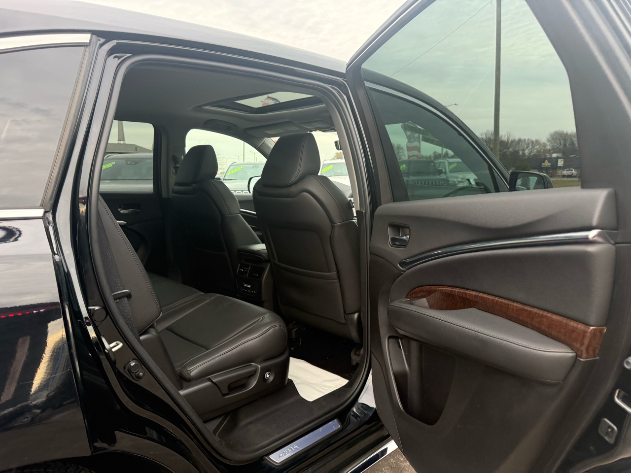 Acura MDX SH-AWD 9-Spd AT 2020