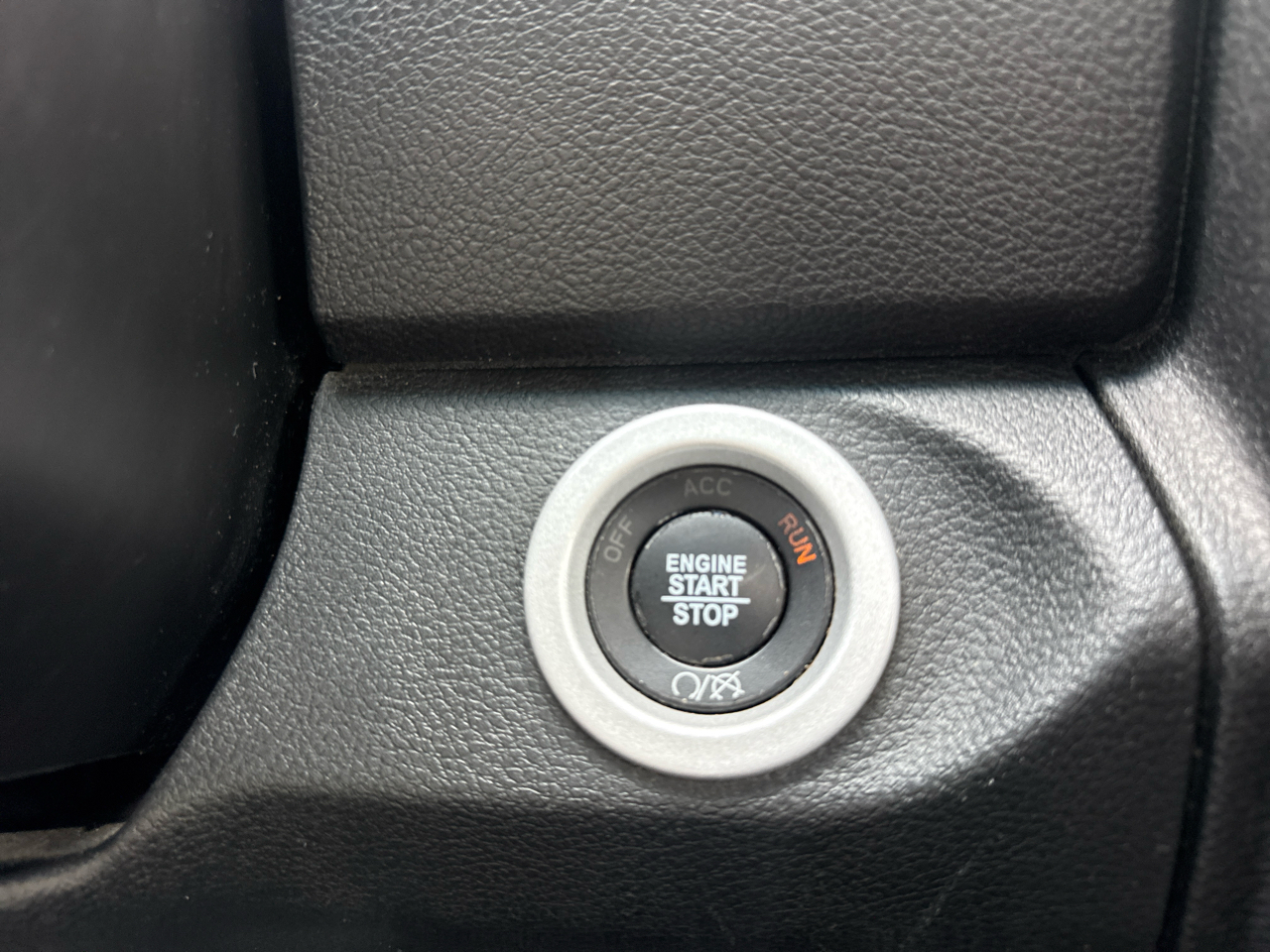 RAM 1500 Sport Crew Cab LWB 4WD 2018