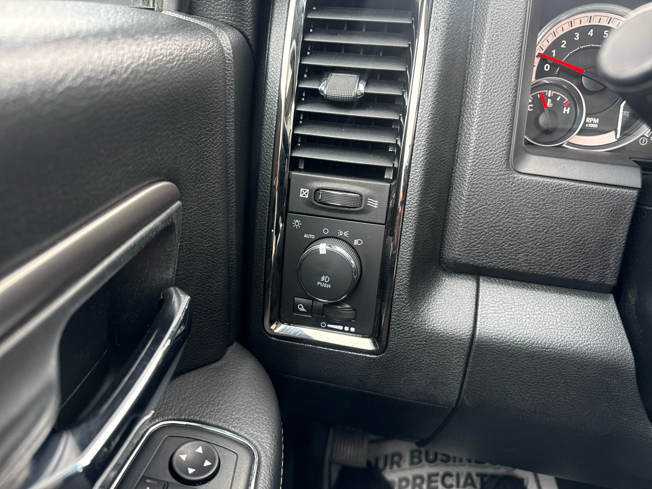 RAM 1500 Sport Crew Cab LWB 4WD 2018