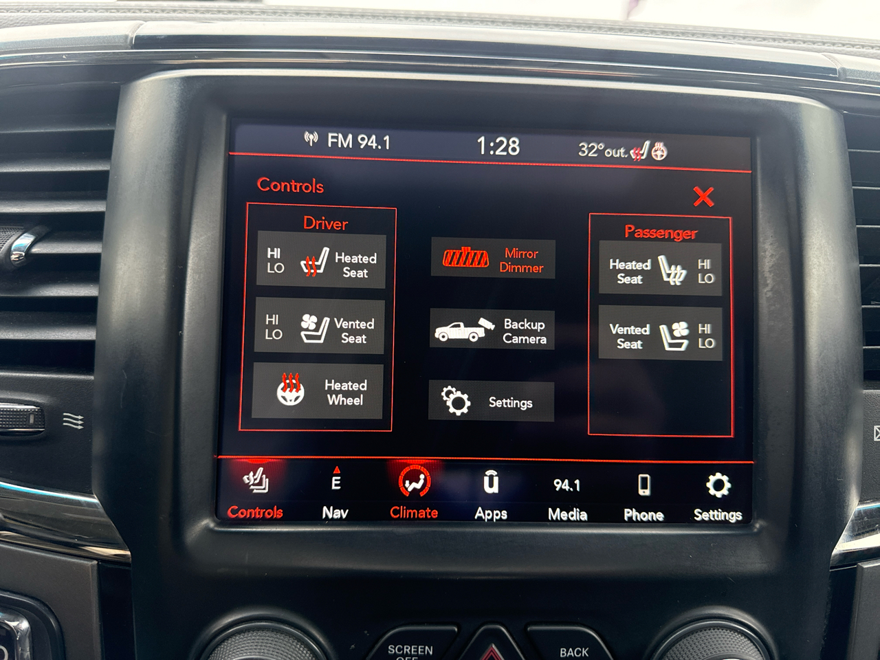 RAM 1500 Sport Crew Cab LWB 4WD 2018