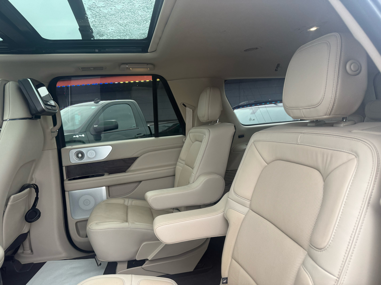 Lincoln Navigator L Reserve 4WD 2018
