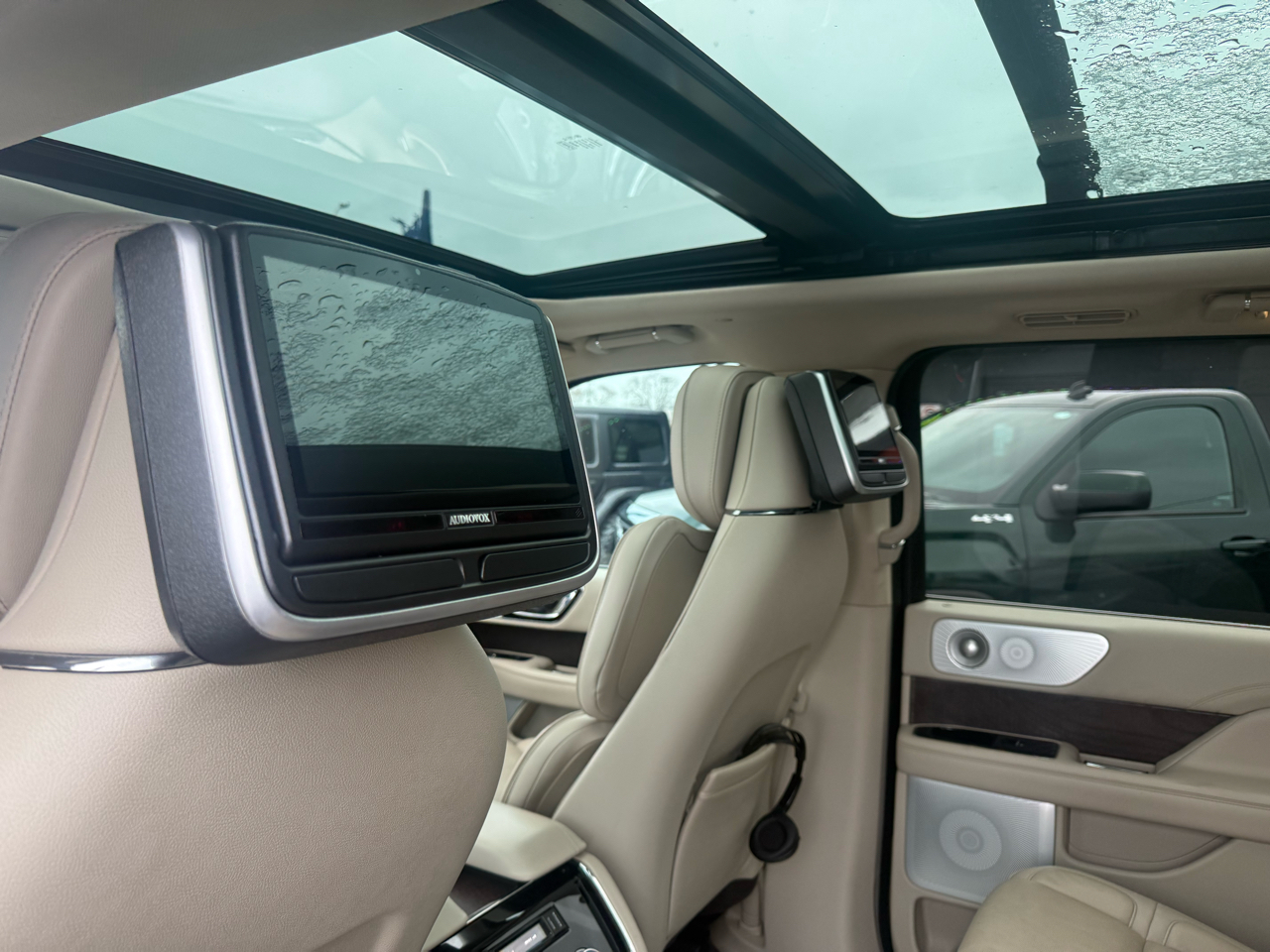 Lincoln Navigator L Reserve 4WD 2018