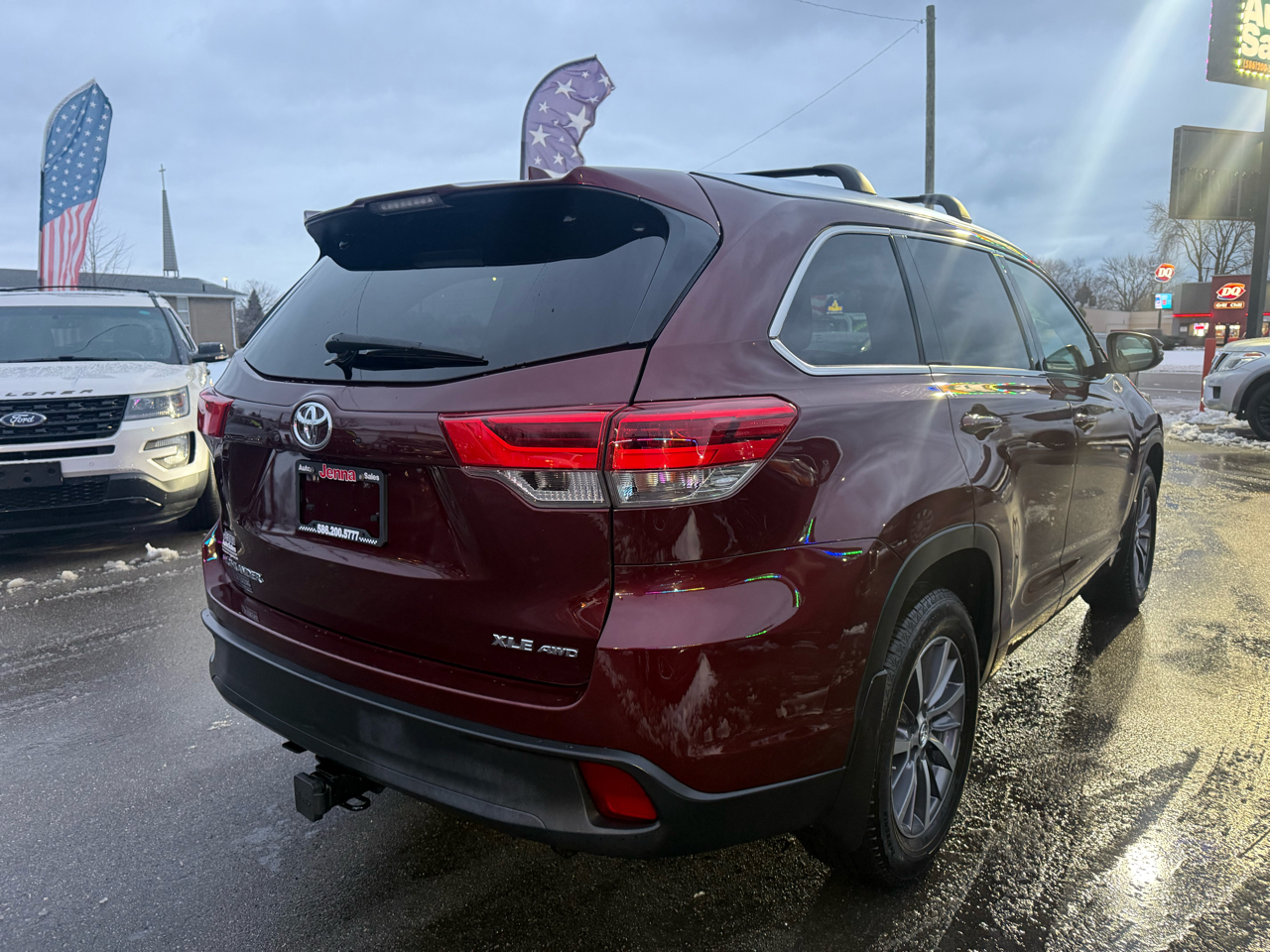 Toyota Highlander XLE AWD V6 2017