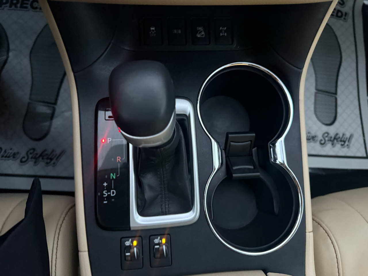 Toyota Highlander XLE AWD V6 2017