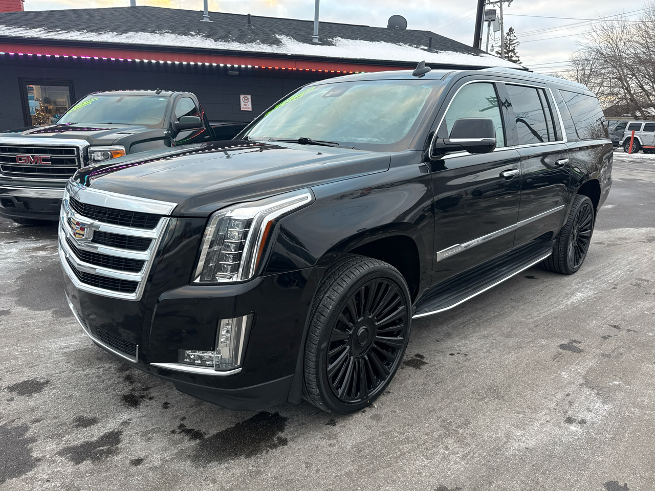 Cadillac Escalade ESV Premium 4WD 2016