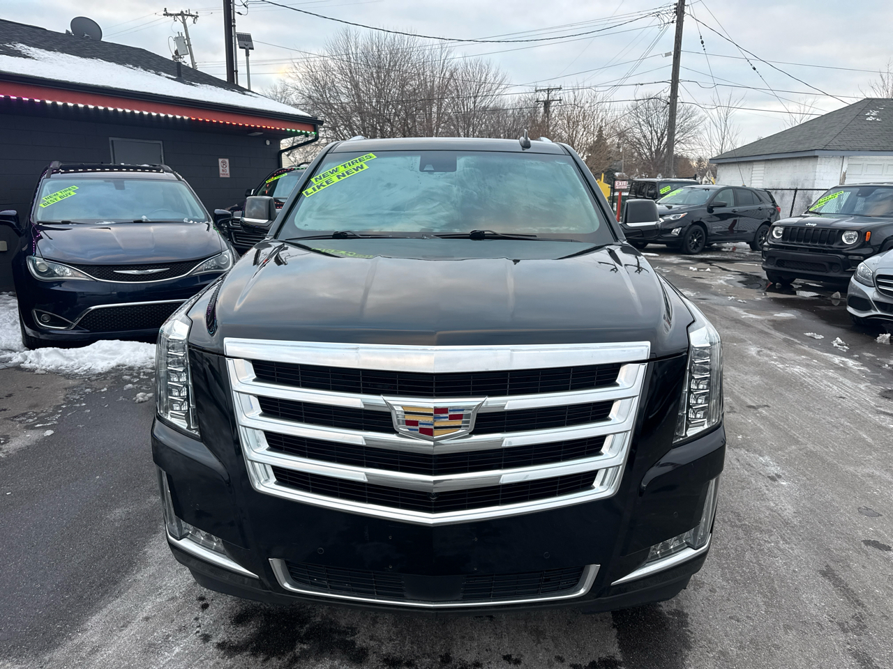 Cadillac Escalade ESV Premium 4WD 2016