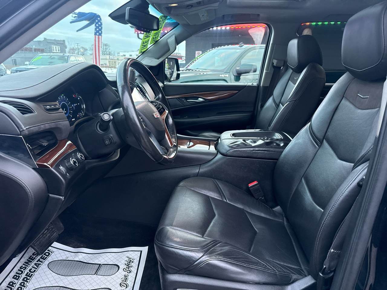 Cadillac Escalade ESV Premium 4WD 2016