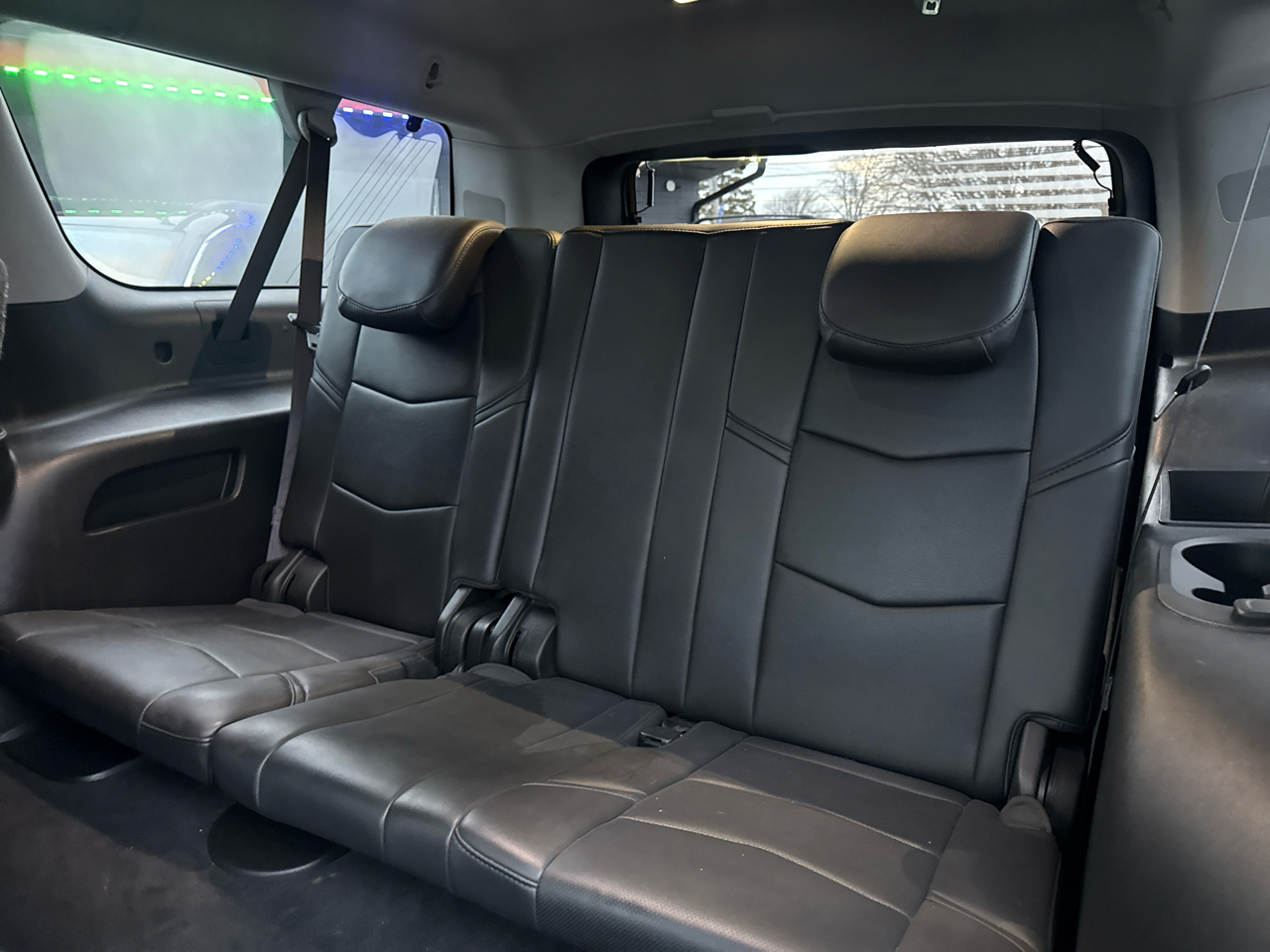 Cadillac Escalade ESV Premium 4WD 2016