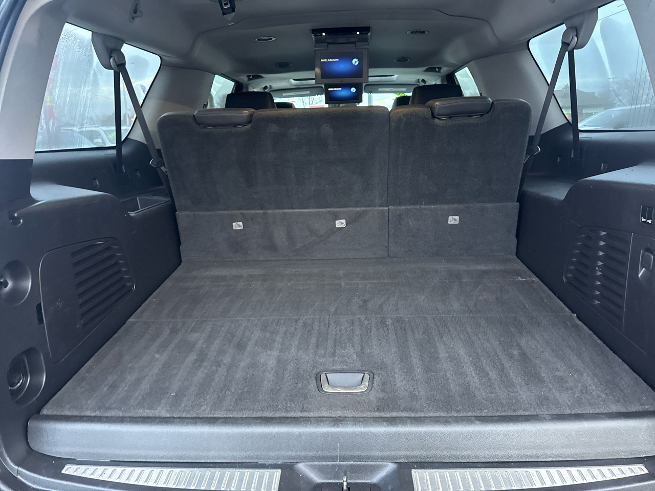 Cadillac Escalade ESV Premium 4WD 2016