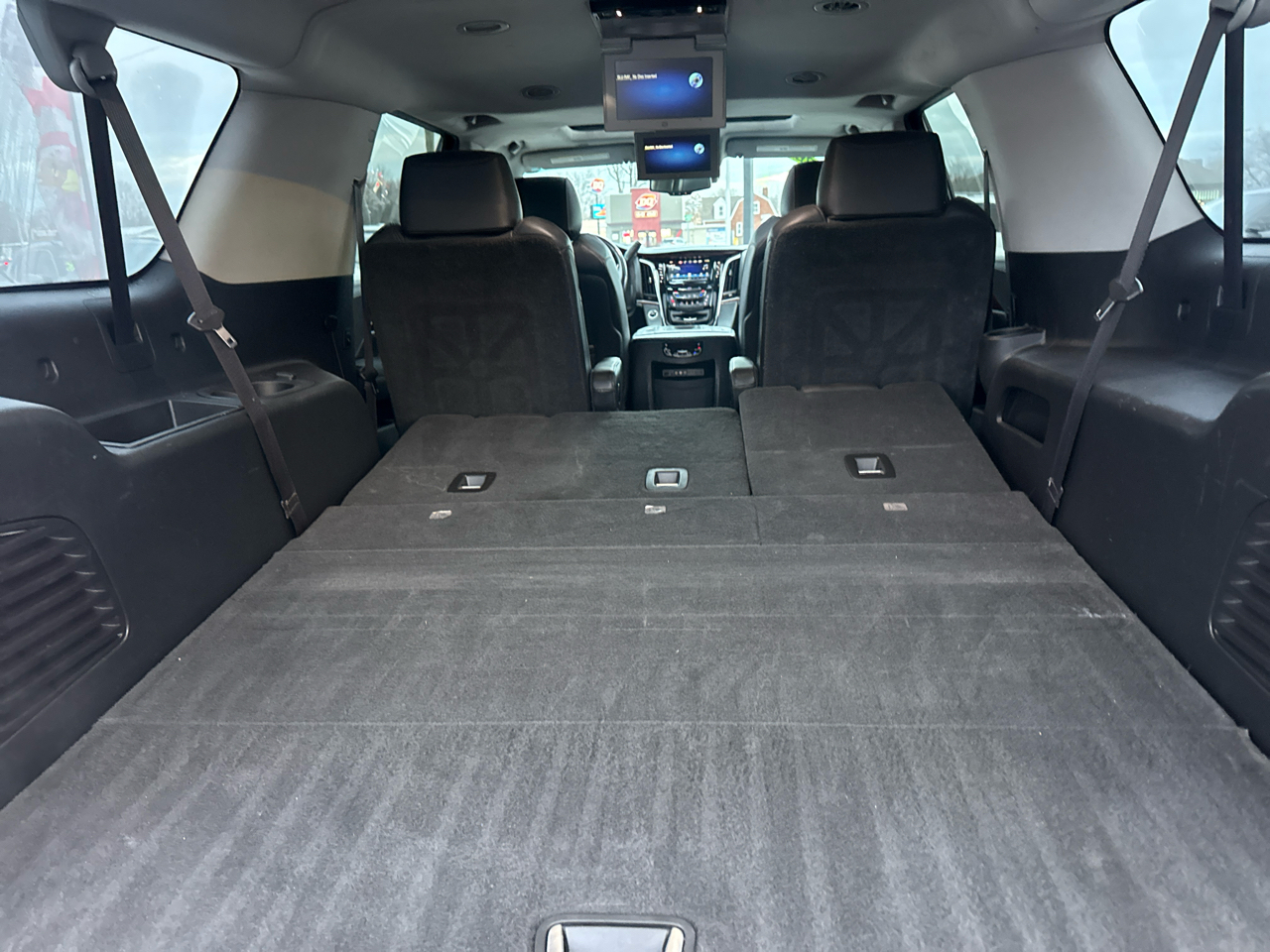 Cadillac Escalade ESV Premium 4WD 2016