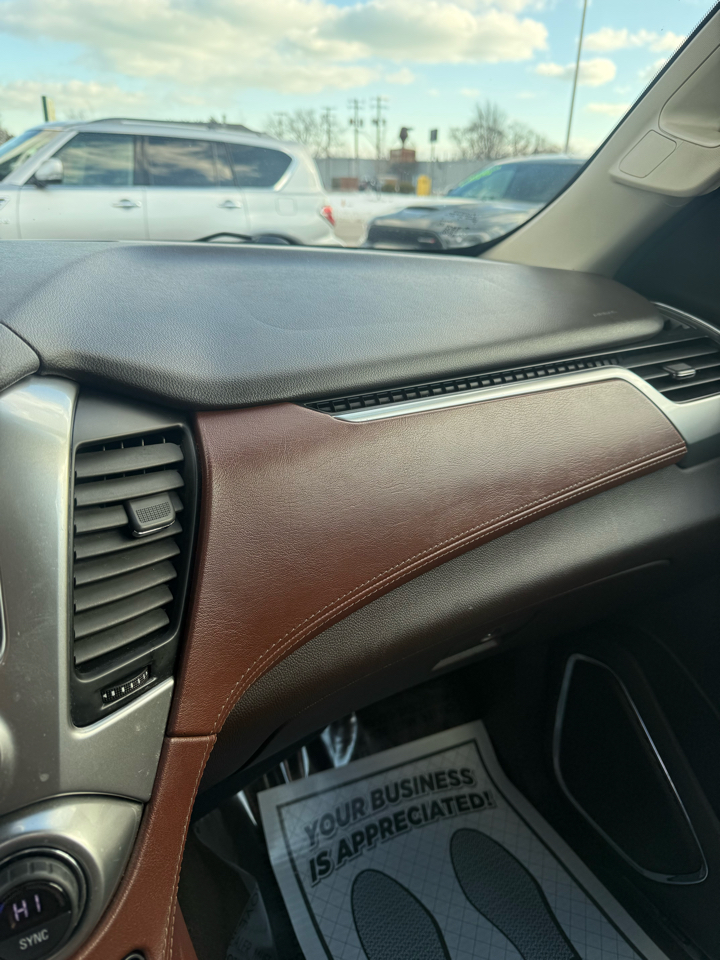 Chevrolet Suburban Premier 4WD 2018