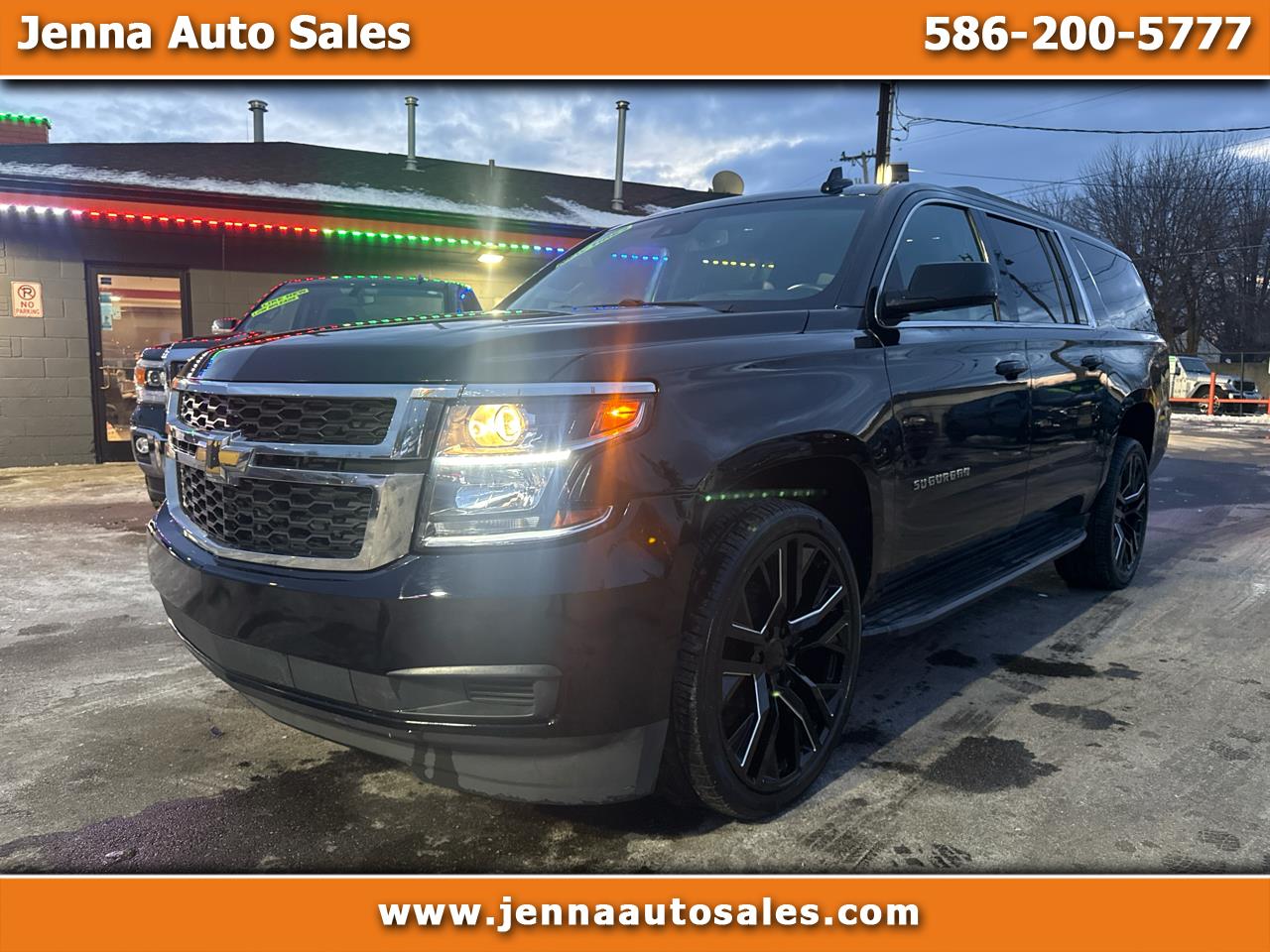 Chevrolet Suburban LT 4WD 2018
