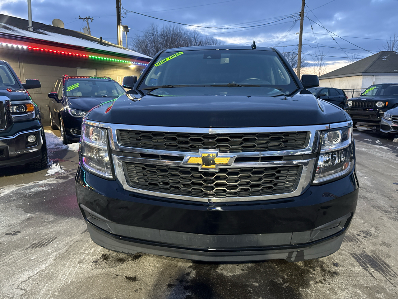 Chevrolet Suburban LT 4WD 2018